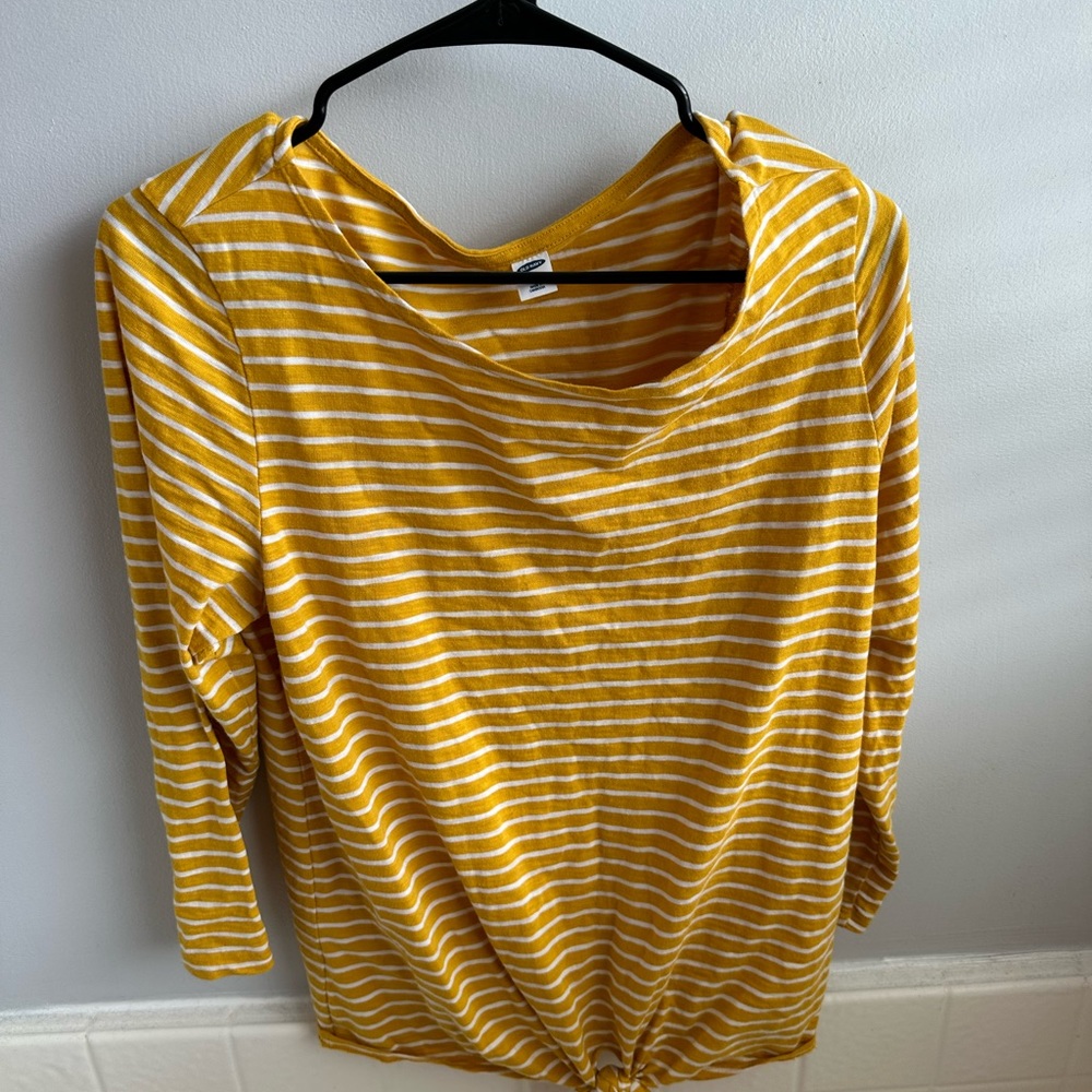 Women’s 3/4 sleeve Old Navy top large